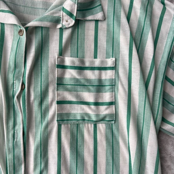 Eden & Olivia Green and White Summer Button Up Blouse Size XL - Picture 4 of 11